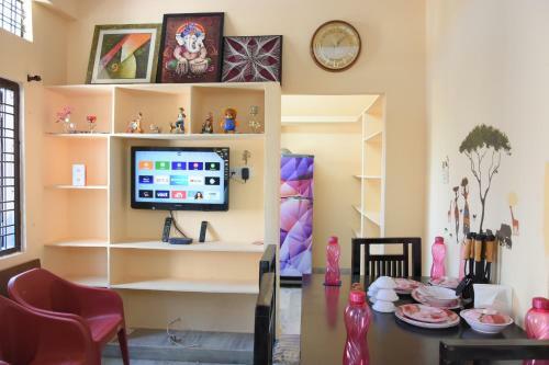 Apartamento 303 Spacious 2bhk, 2bathrooms, Ac, Fully Furnished
