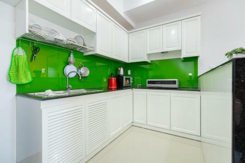 Apartamento C?n H? Cao C?p View Bi?n V?ng T�u (2pn-1701)