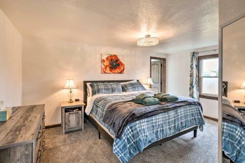 Dog-friendly Crescent City Home Near Redwoods