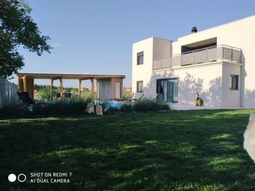 Apartamentos Enjoy Green, App With Large Swimming Pool