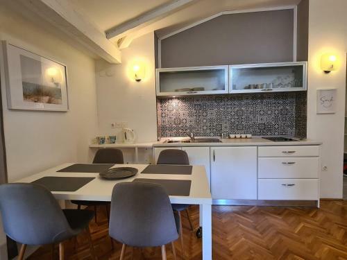 Navigare Apartment