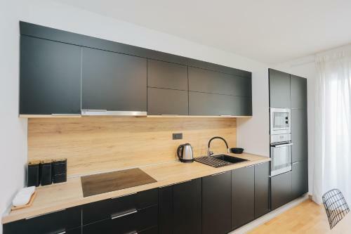 Apartman Tema