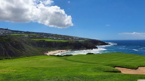 Villa Luxury Home Located On Pinnacle Point Golf Estate