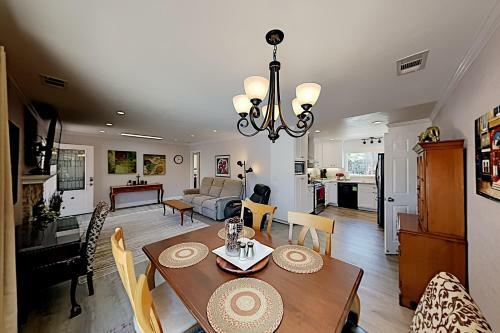 Portola Oasis