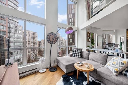 Apartamento Rare Find Loft With Fireplace @ Central Downtown