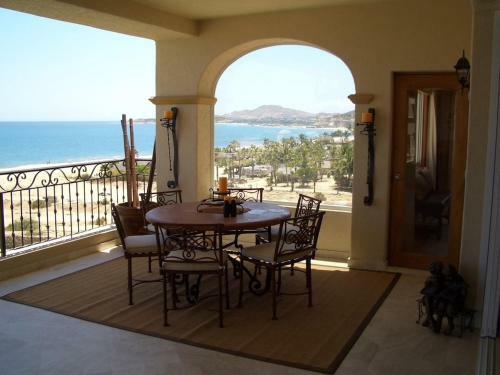 Villa Beachfront! Gorgeous 3 Bedroom Unit At Las Mananitas!