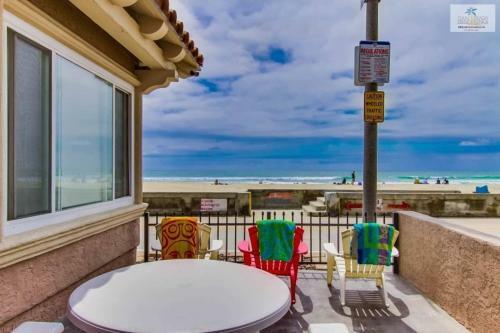 107-oceanfront Lux 1/7