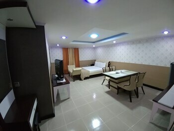 Pj Inn Hotel
