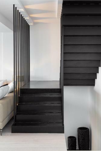 Black Stone Villa