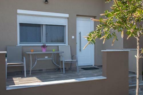 Pandwra Apartment