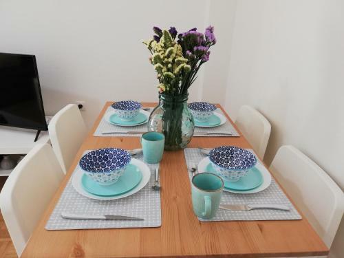 Old Town Stay Furnished Apartment