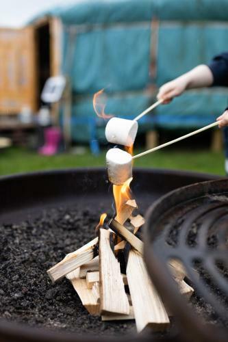 Pass The Keys Yurt From The Madding Crowd - Unique Glamping Break