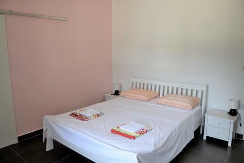 Villa Matea With Pool