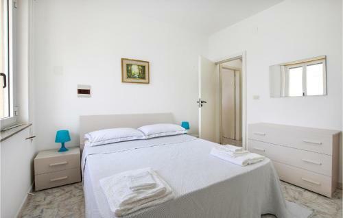 Stunning Home In Carovigno W/ 7 Bedrooms
