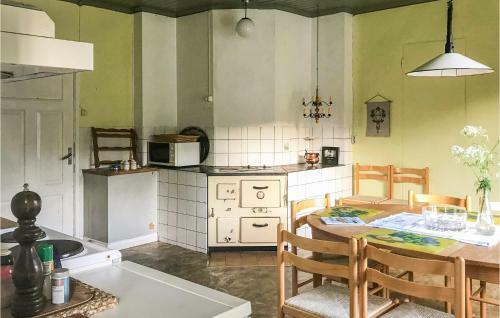 Nice Home In Kristdala W/ Sauna And 4 Bedrooms