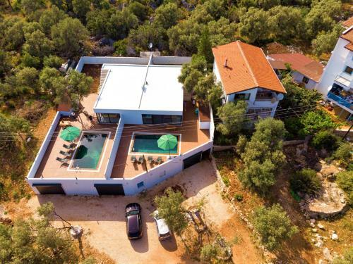 Villa F?ruze A
