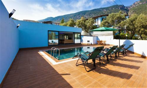 Villa F?ruze A