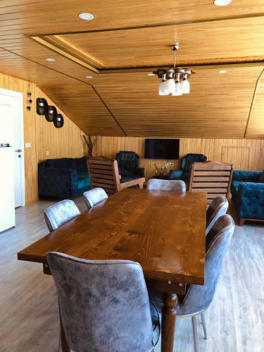 Selman Apart Hotel