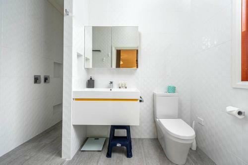 Inner-city Comfort & Charm / Narrabundah