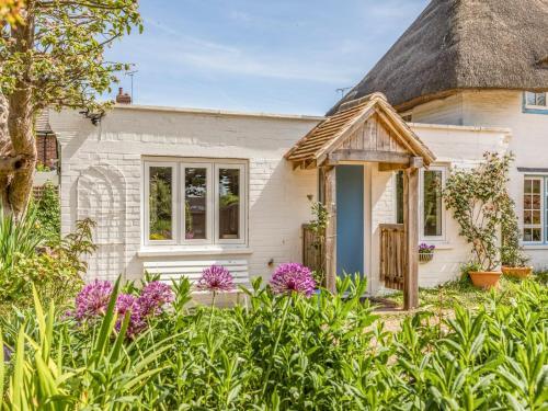 Apartamento Pass The Keys Charming Annexe Attached To Thatched Cottage