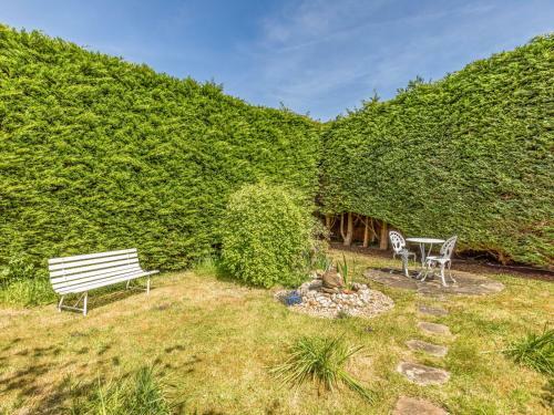 Apartamento Pass The Keys Charming Annexe Attached To Thatched Cottage