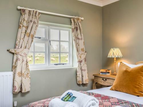 Pass The Keys Charming Country Cottage With Spectacular Views