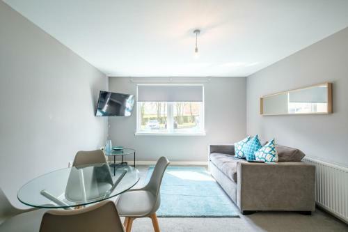 Monicas Apartment