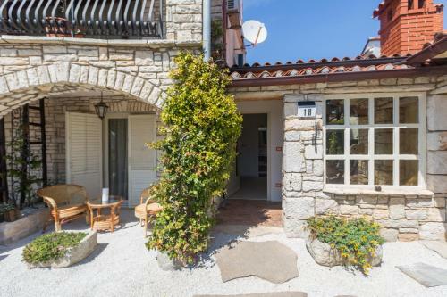 Charming Apartment Alba Premium