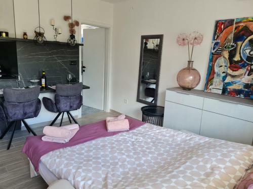 Apartment With Sea View