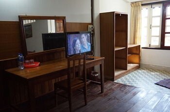 Champa Hotel