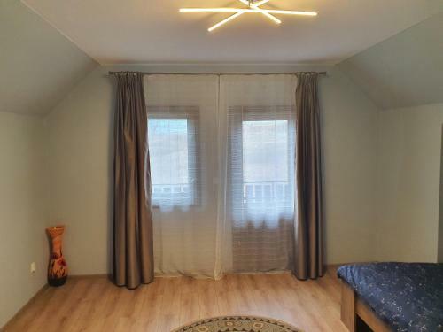 Forest Relax Guesthouse