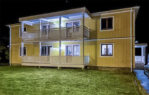 Nice Apartment In Rosenfors With 1 Bedrooms
