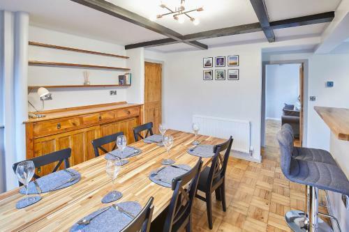 Host & Stay - Highmoor