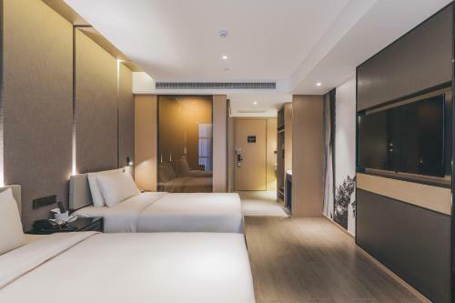 Atour Hotel Shaoxing Shangyu E-travel Town