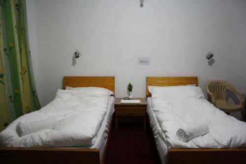 Hotel Khan Manzil