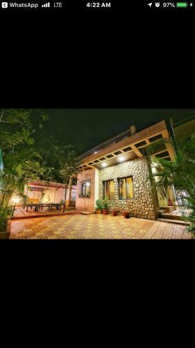 Ad Villas