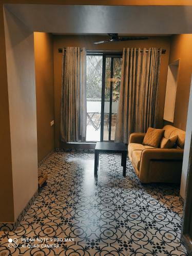 Nishi's Studio Room