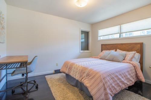 Spacious 4 Bedroom House Close To Everything!