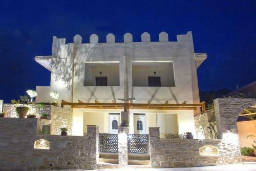 Remarkable Jasmine Apartment In Panormo