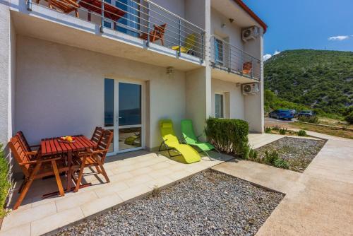 Apartments Marinko