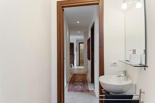 Apartamento Como Lake Cosy Flat With Garden And Parking