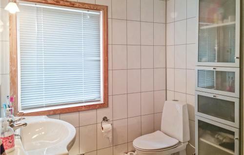 Awesome Home In Sjernar�y With Jacuzzi And 3 Bedrooms