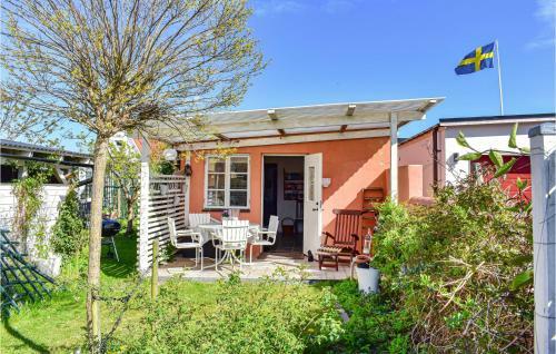 Beautiful Home In Skillinge With Wifi