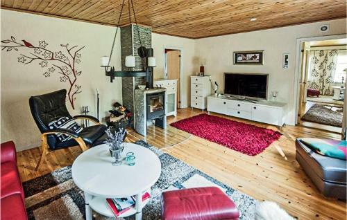 Nice Home In Svenljunga With Wifi And 3 Bedrooms