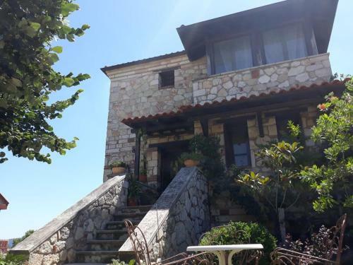 Villa Andromeda Stone House