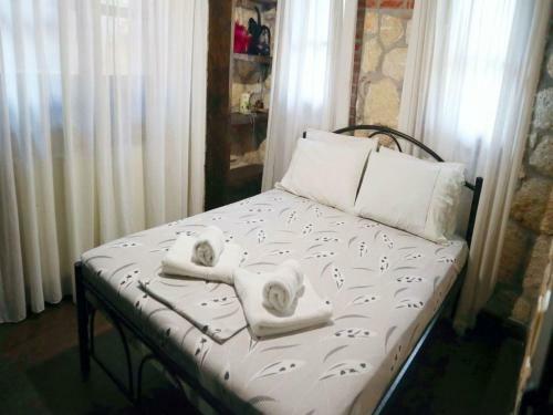 Villa Andromeda Stone House