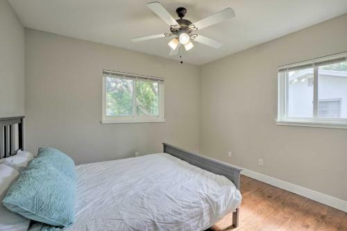 Sunny Clearwater Home - 5 Mi To Beach And Park!