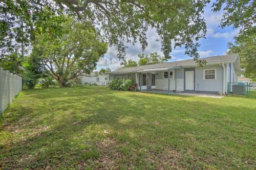 Sunny Clearwater Home - 5 Mi To Beach And Park!