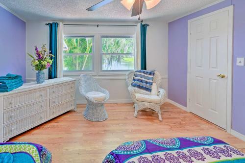 Colorful Ellenton Escape With Lanai And Pond View