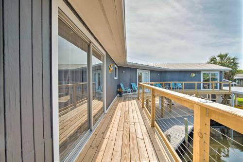 Newly Remodeled Gem On Homosassa River Canal!